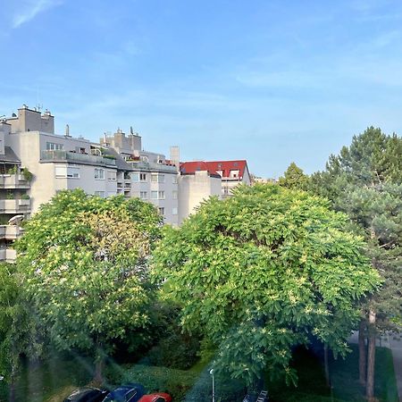 Wilson Paradise Baden bei Wien Esterno foto